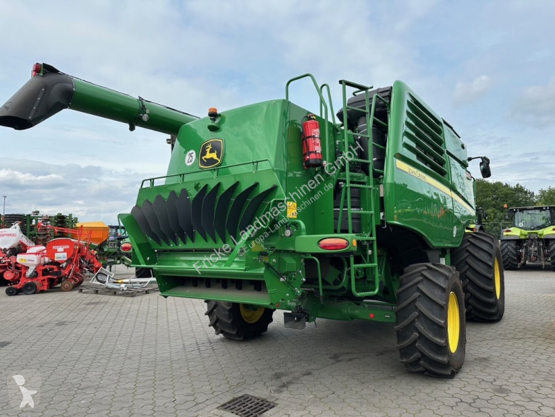 Moisson John Deere T  i   Neumaschine