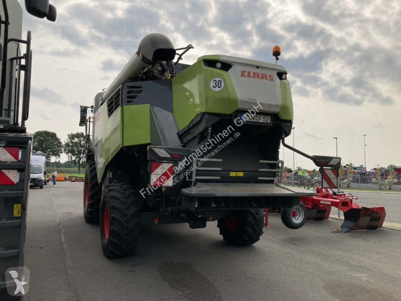 Ceifeira Claas  Trion 520