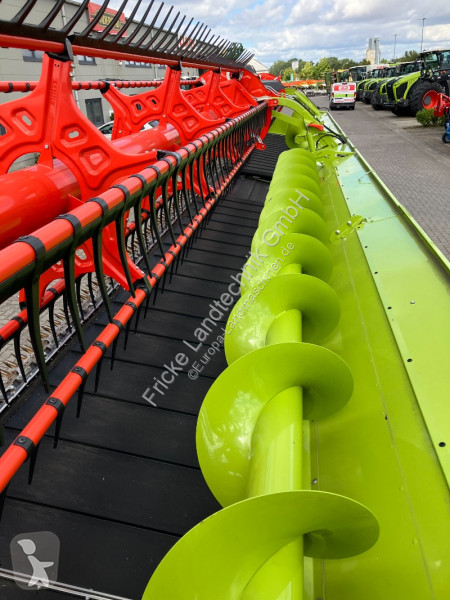 Moisson Claas  Convio Flex 1380