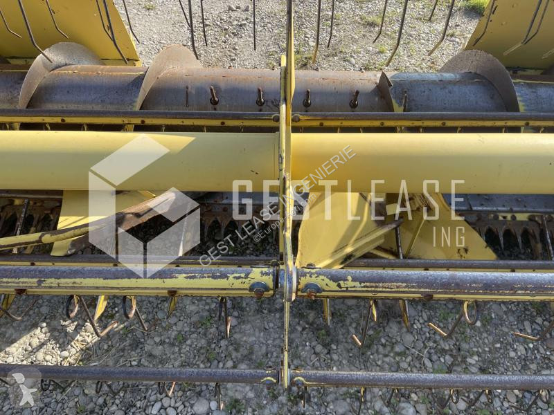 Skörd New Holland  CLAYSON 1540