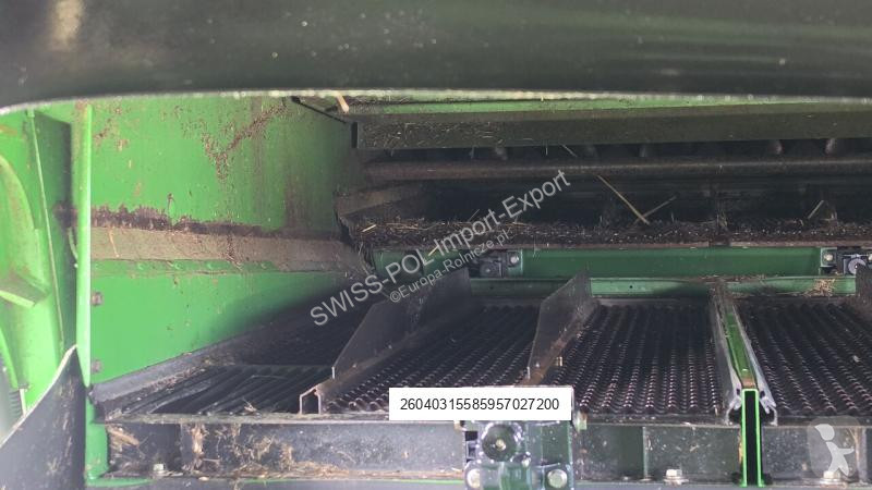 John Deere T550 harvest