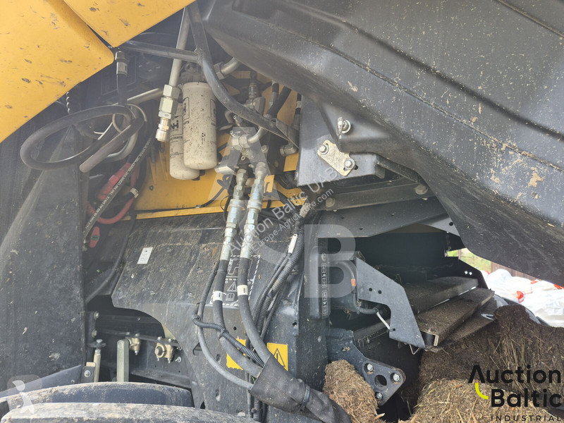 Cosecha New Holland CR 8.90