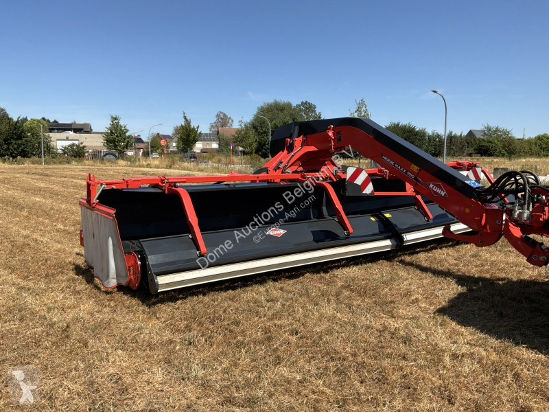 Recoltare Kuhn MERGE MAXX 950