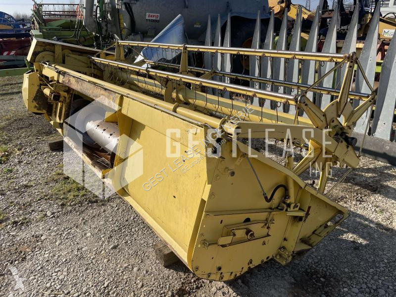 Ceifeira New Holland  CLAYSON 1540