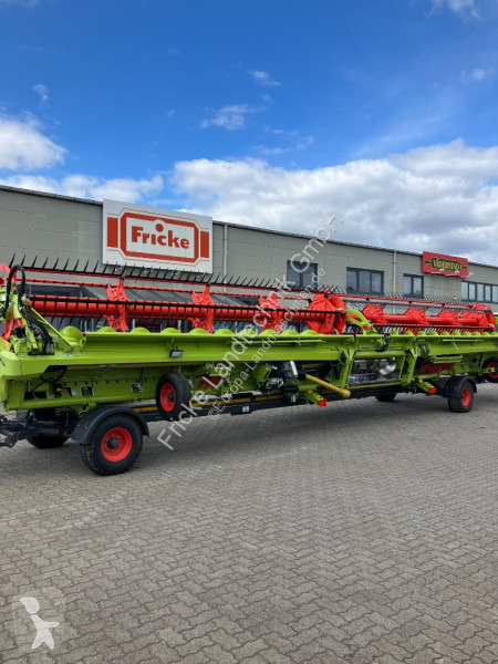 Moisson Claas  Convio Flex 1380