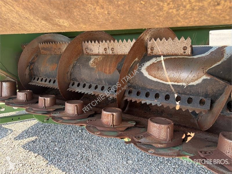 Збір врожаю Krone X-DISC 6200 Header Adapter