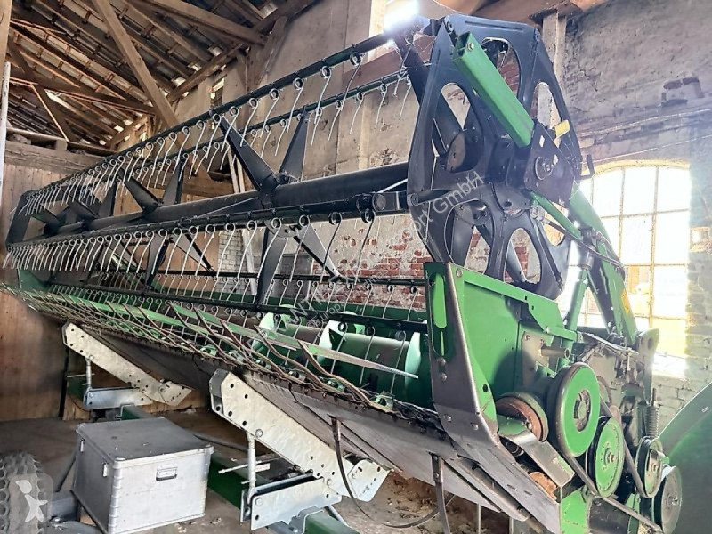 Żniwa John Deere  W540 mit Raspvorsatz