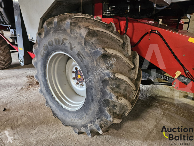Moisson Massey Ferguson 7256
