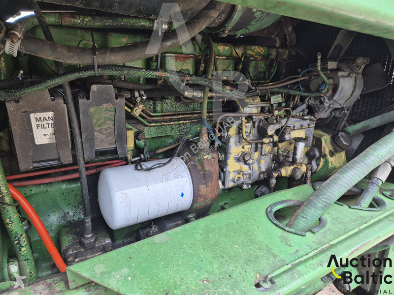 Жатва John Deere