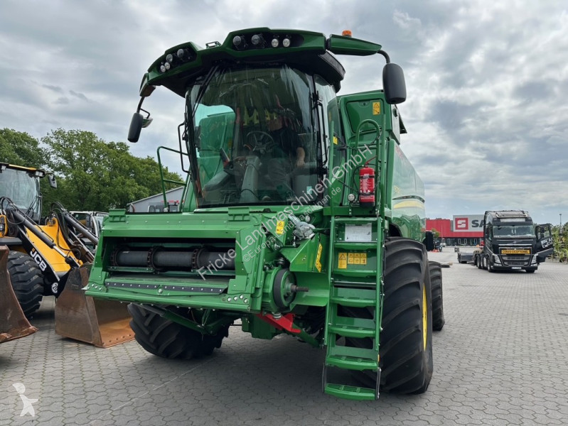 Moisson John Deere T  i   Neumaschine