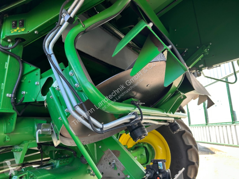 Aratás John Deere  T560