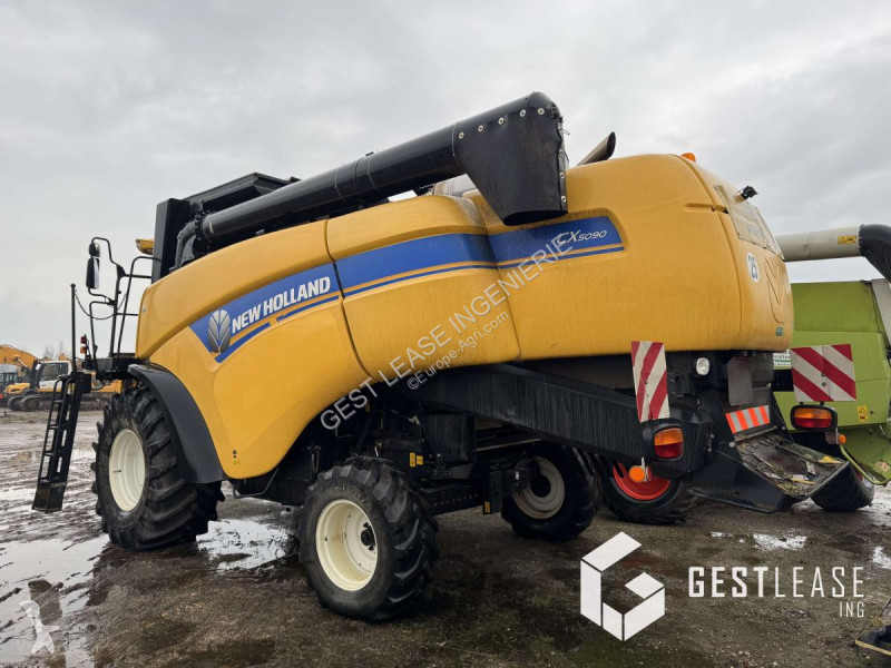 Moisson New Holland CX5090
