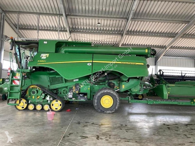 Moisson John Deere S 680