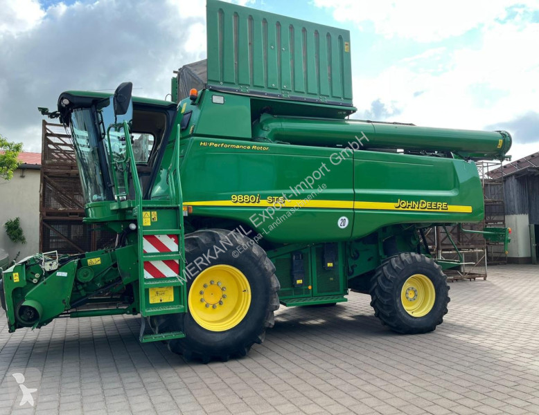 Moisson John Deere 9880 i STS