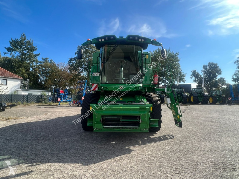 Moisson John Deere T560