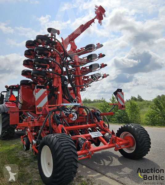 Skörd  Giganten 600 33 RO