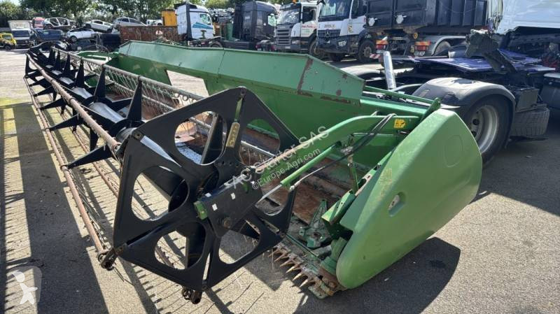 Skörd John Deere 630 R