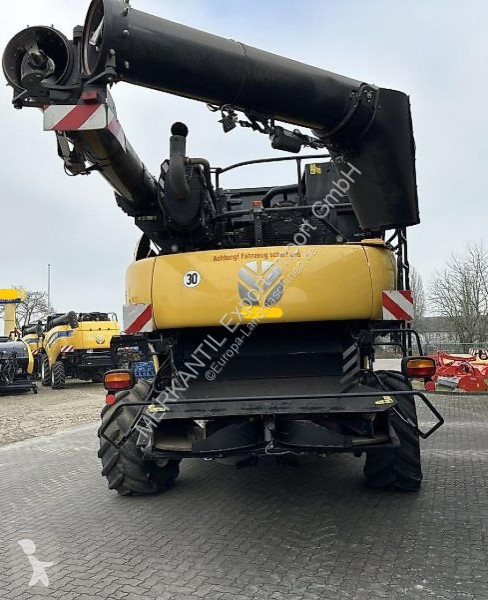 Skörd New Holland  CR 10.90