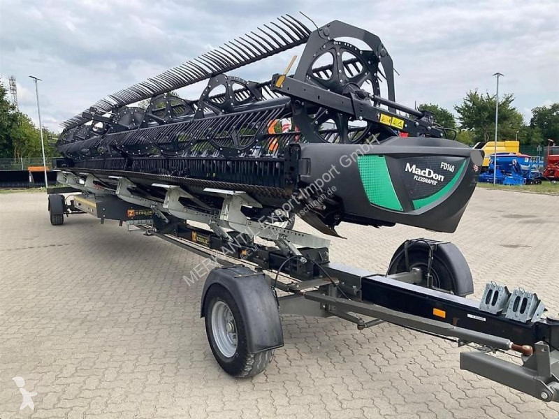 حصاد   FD140 Flex Draper NH