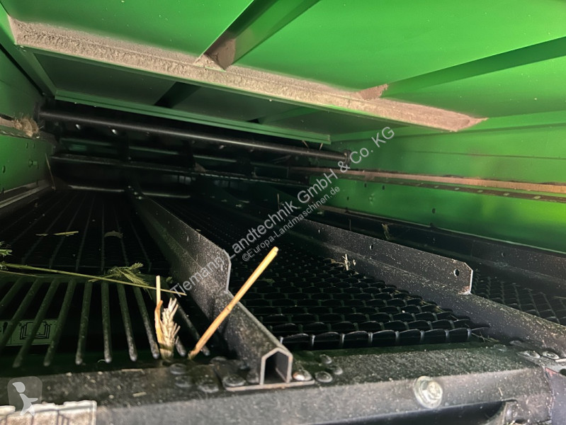 Aratás John Deere  T560