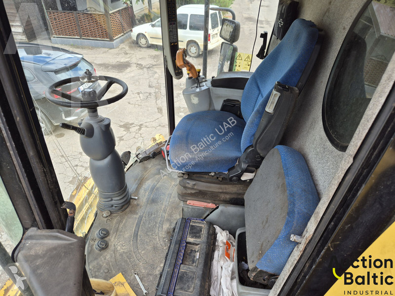 Skörd New Holland CS 6080