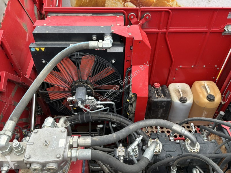 Grimme Varitron 470 specialised crops