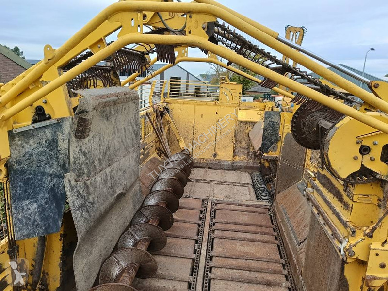 Žně Ropa tiger 5c beet harvester bieten rooier