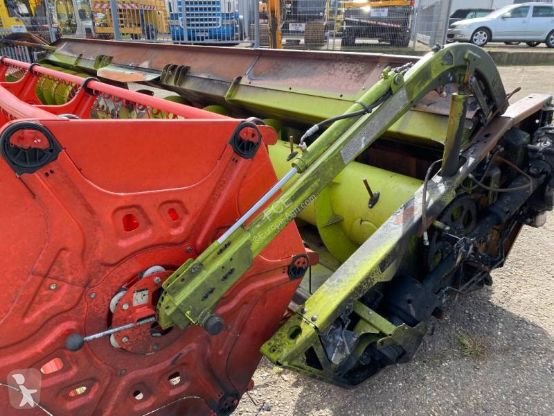 حصاد Claas V 770 Type 528