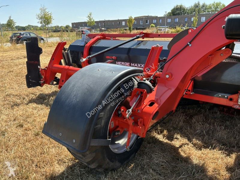 Recoltare Kuhn MERGE MAXX 950