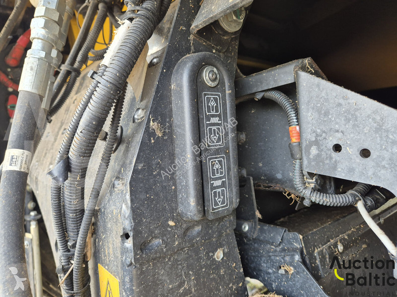 Cosecha New Holland CR 8.90