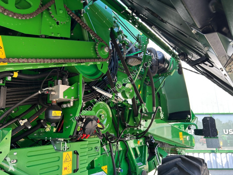 Aratás John Deere  T560