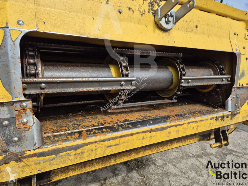 Cosecha New Holland CR 8.90