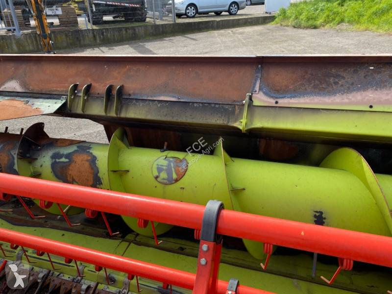 حصاد Claas V 770 Type 528