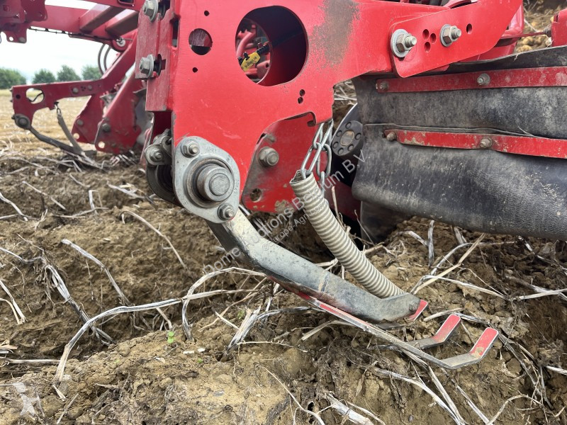 Grimme Varitron 470 specialised crops