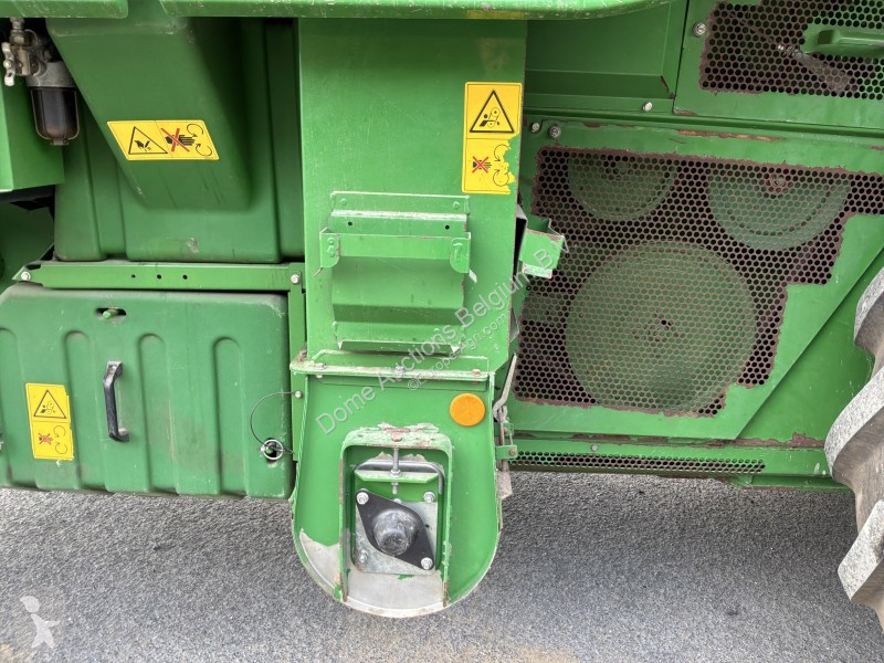 Žně John Deere T560i