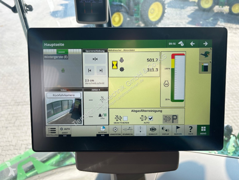 John Deere  T670 harvest
