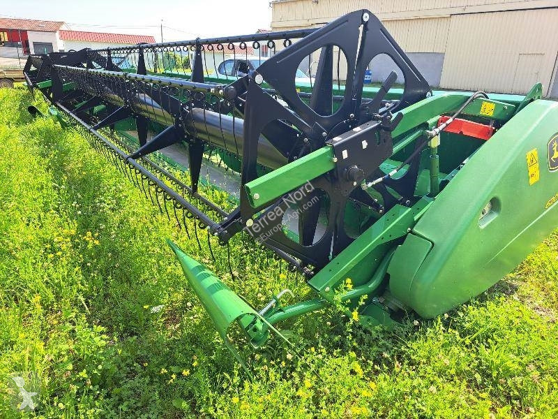 Moisson John Deere 620R