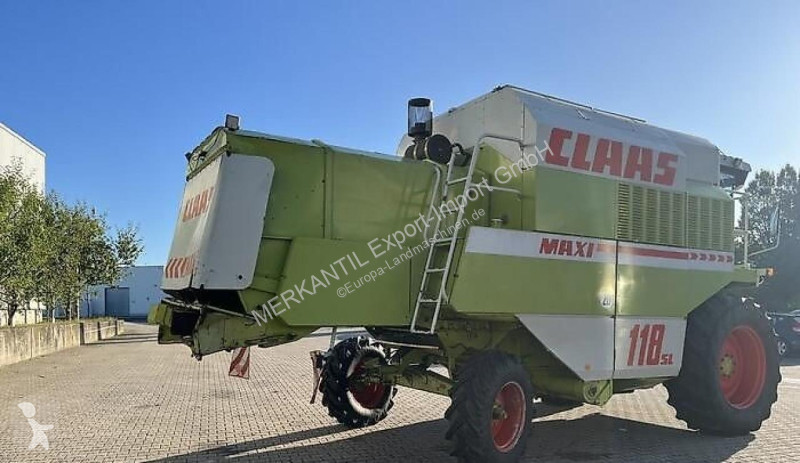 Moisson Claas Dominator 118 SL MAX