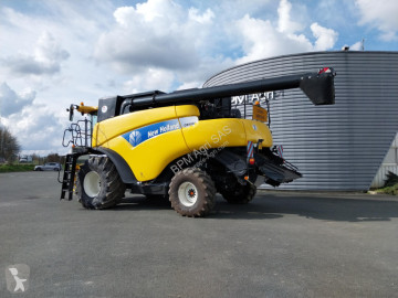 Skördemaskin-tröskmaskin New Holland