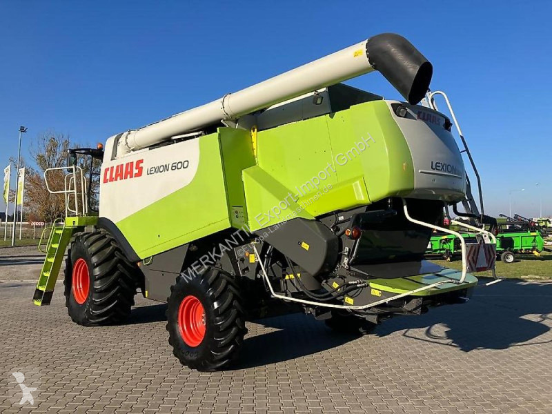 Moisson Claas Lexion 600
