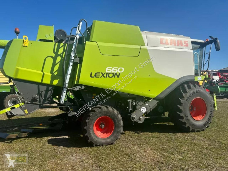 Moisson Claas Lexion 660