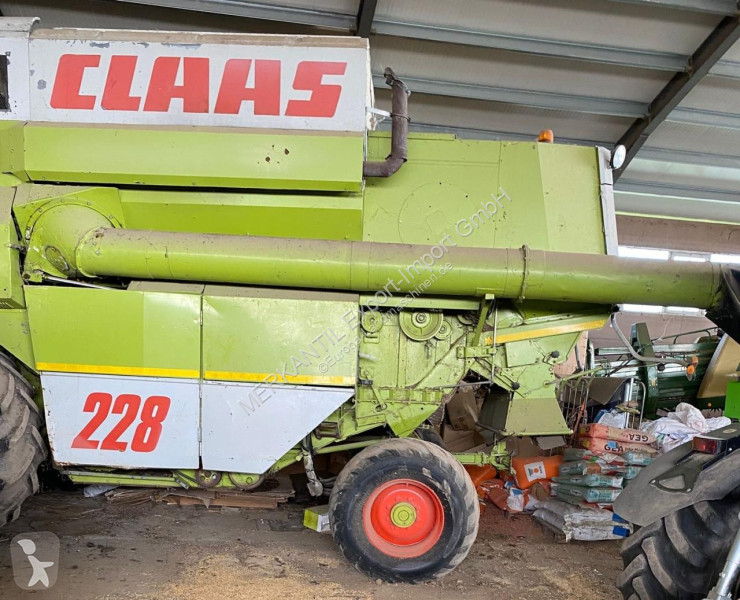Høst Claas  Commandor 228