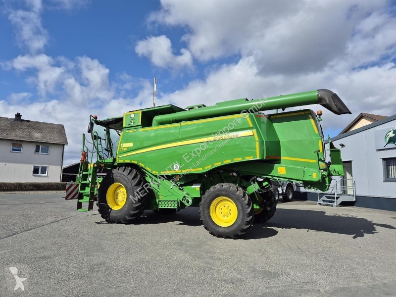 Skörd John Deere  T550 Hillmaster