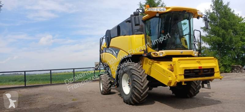 Skörd New Holland CX860