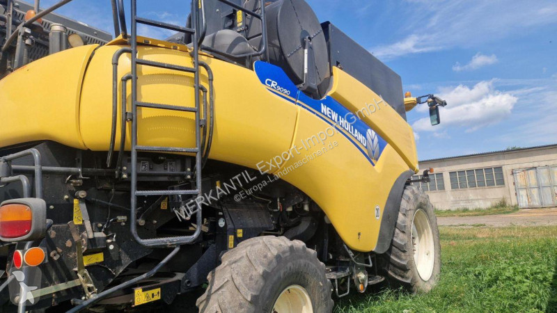 Cosecha New Holland  CR 9090