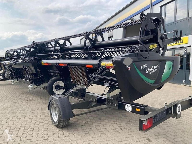 حصاد   FD140 Flex Draper NH