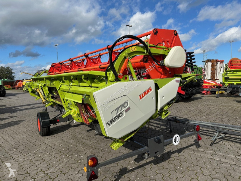 Moisson Claas Lexion 6800