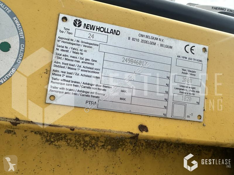 Moisson New Holland 24