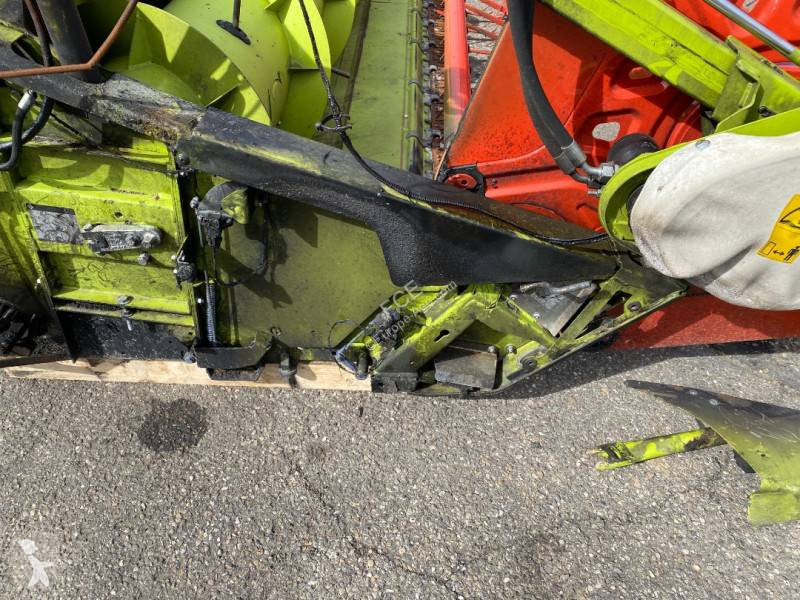 حصاد Claas V 770 Type 528
