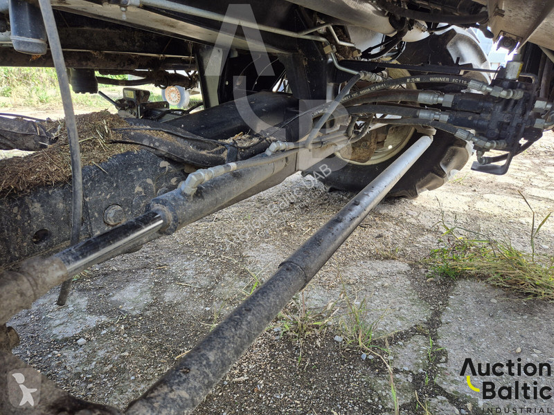 Cosecha New Holland CR 8.90